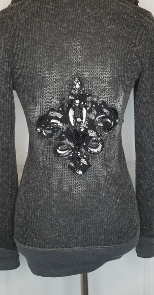 Miss Me Long Sleeve Top (fits like a small) - Picture 4 of 6